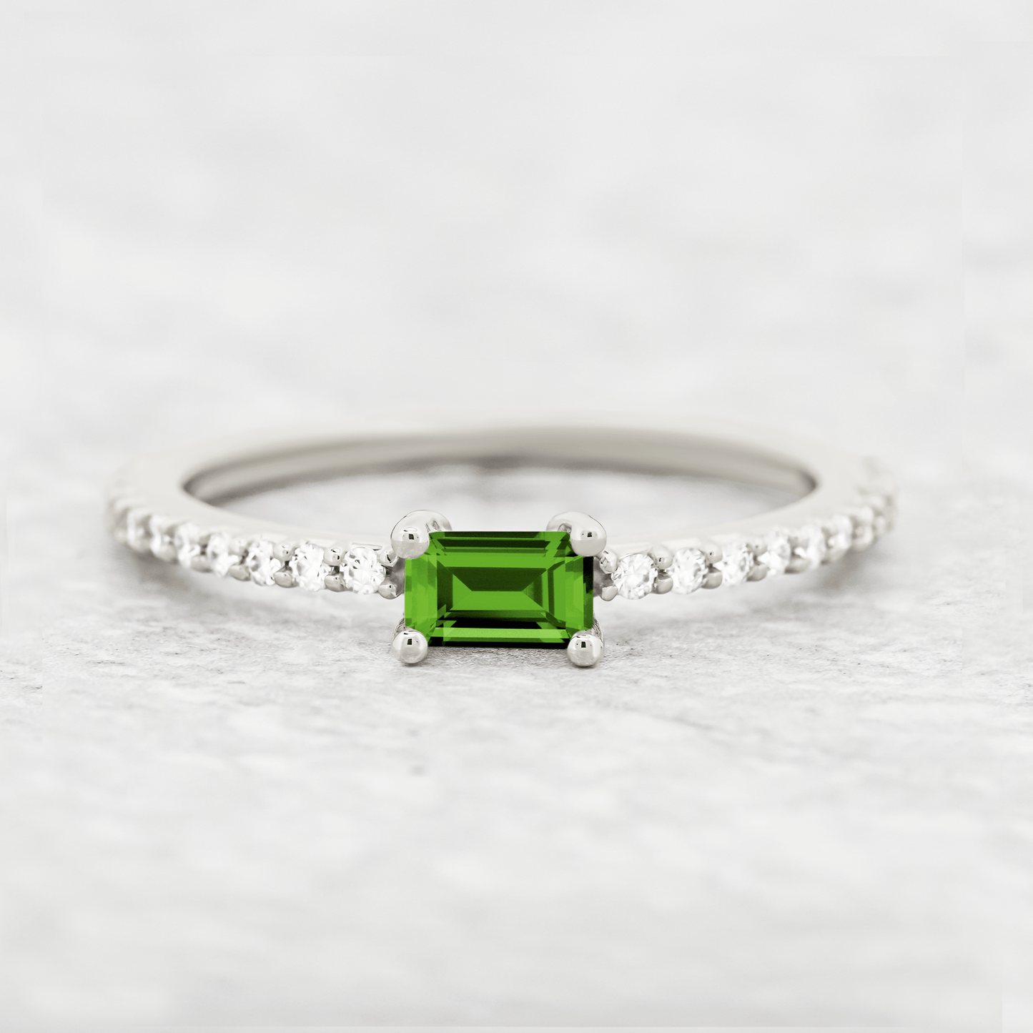 The Chloe - Emerald - Men's Wedding Rings - Manly Bands